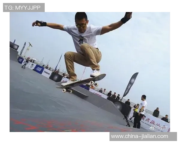 深圳街舞队在世界滑板锦标赛中的拼搏历程与荣耀时刻回顾 深圳街舞队在世界滑板锦标赛中的拼搏历程与荣耀时刻回顾