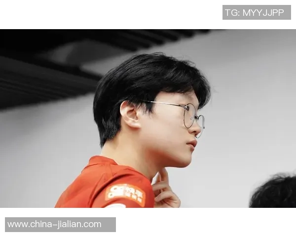 赛后分析:WE与LNG对决中的节奏掌控与战术思考 赛后分析:WE与LNG对决中的节奏掌控与战术思考