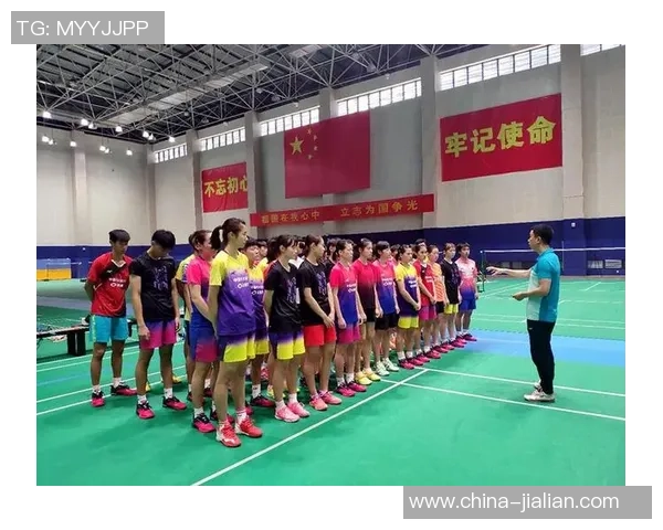 赛后复盘成都羽毛球队与西安羽毛球队状态分析与表现对比 赛后复盘成都羽毛球队与西安羽毛球队状态分析与表现对比